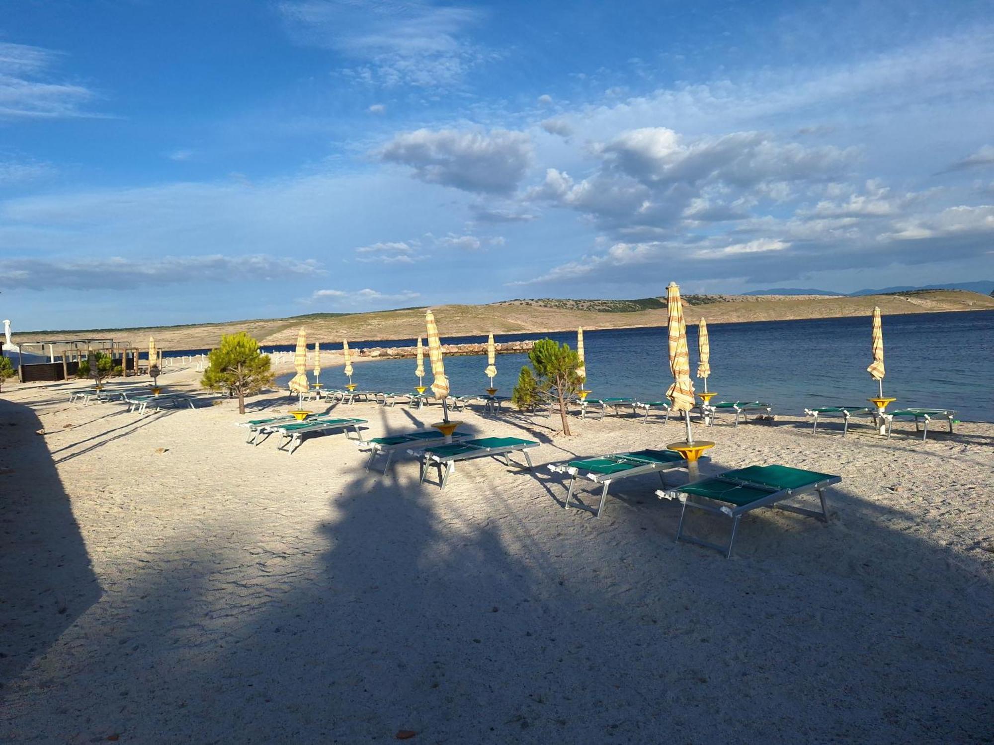 Family And Pet Friendly Zrinski Croatia Apartma *