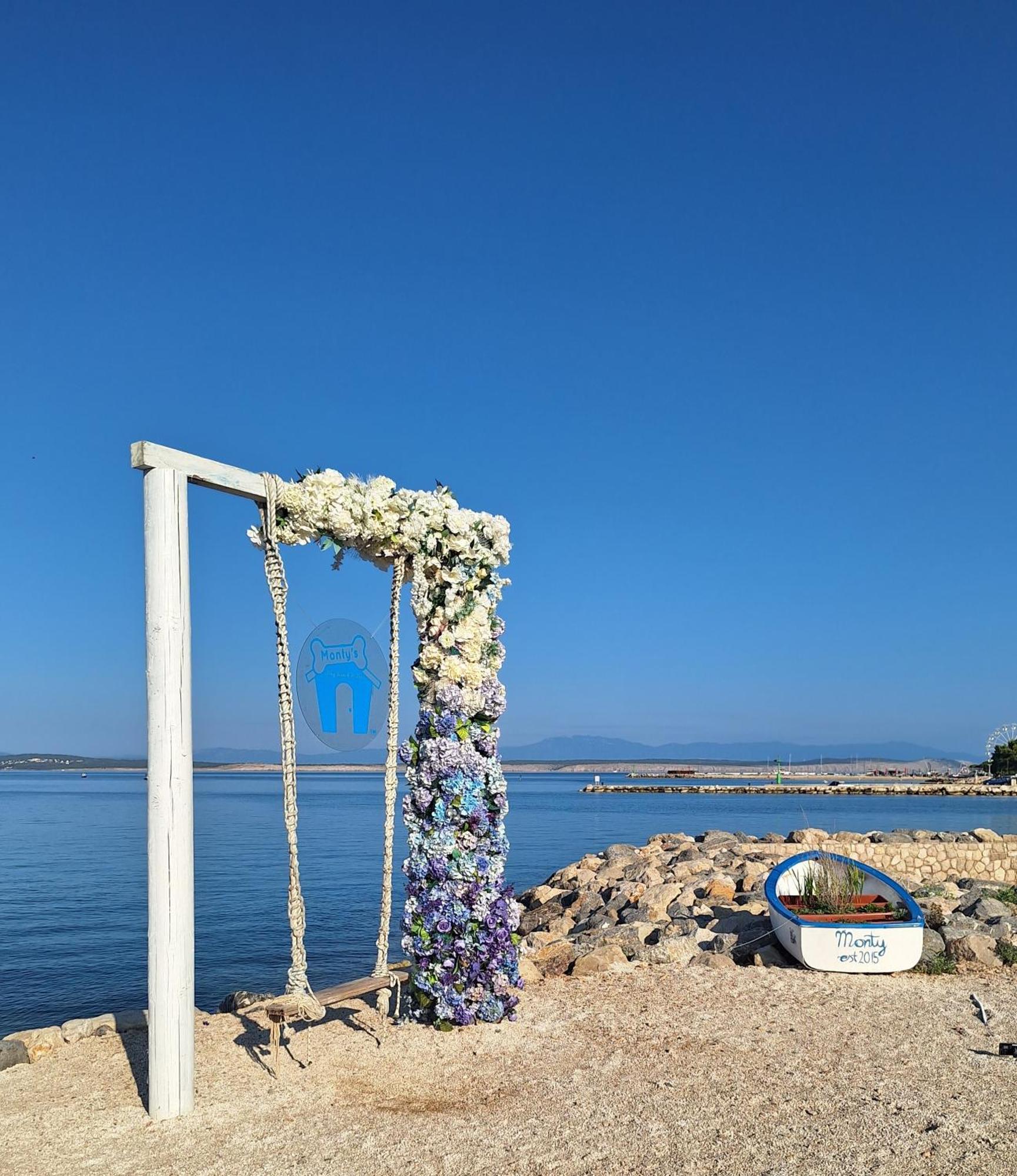 Family And Pet Friendly Zrinski Croatia Apartma *