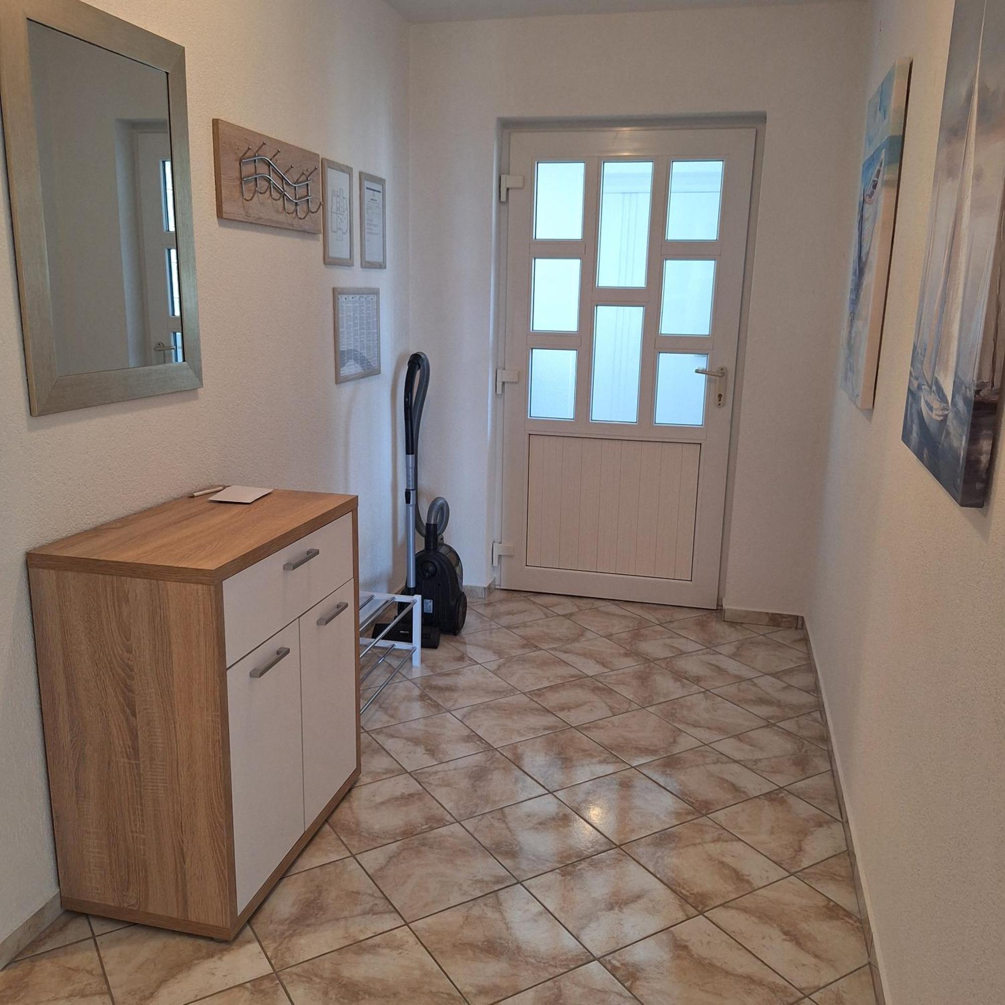 Family And Pet Friendly Zrinski Croatia Apartmán Smrika