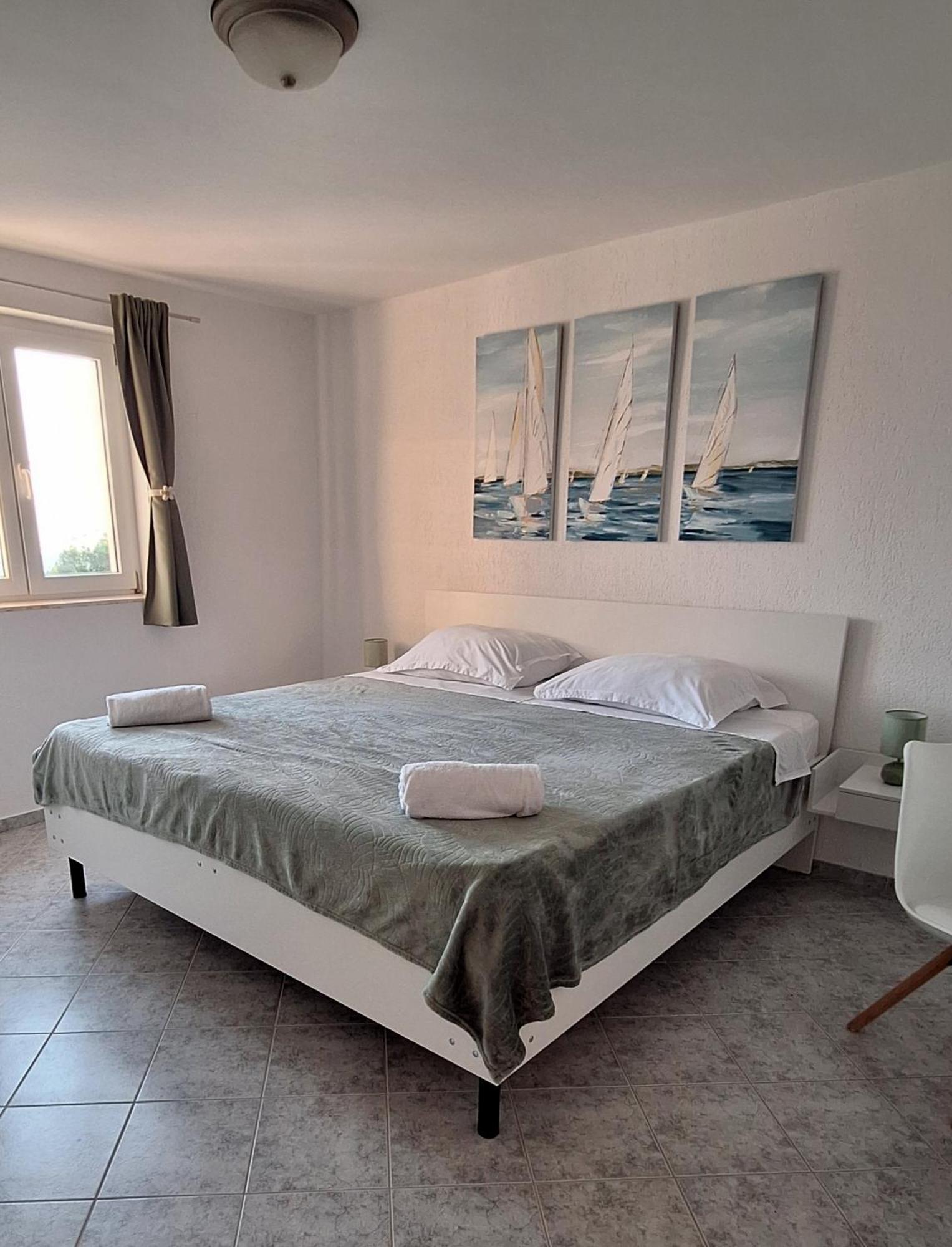 Family And Pet Friendly Zrinski Croatia Šmrika